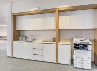 Book a 300 m² Conference center in Vienna, Thomas-Klestil-Platz 13 (1030) - 9 | MatchOffice.com