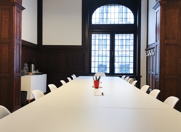 Bedrijventerrein te huur  Stad Brussel, Rue de la Presse 4, 50 m², - 22 | MatchOffice.be