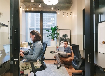 Bedrijventerrein te huur  Elsene, Handelsstraat 31, 30 m², - 11 | MatchOffice.be