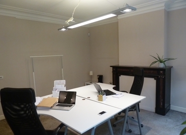32 m² Serviced office place available to rent in Gent, Gebroeders Vandeveldestraat 68 (9000) - 1 | MatchOffice.com