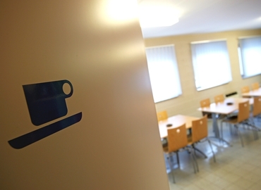 40 m² Shared workspace  in Tienen, Leuvenselaan 172 (3300) - 1 | MatchOffice.com