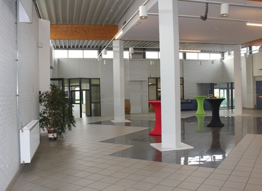 1200 m² Shared workspace  in Braine-L'Alleud, Chaussée d'Ath 242 (7850) - 1 | MatchOffice