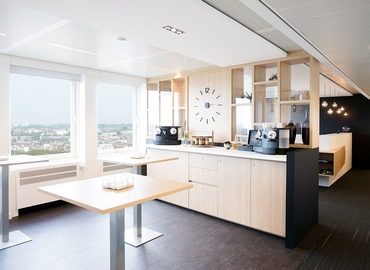 300 m² Business park building available to rent in Brussels City Center, Joseph Stevensstraat 7 (1000) - 1 | MatchOffice