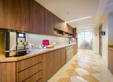 Bedrijfsgebouw te huur  Etterbeek, Rond-Point Robert Schuman 2, 70 m², - 6 | MatchOffice.be