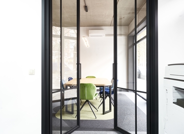 Explore suitable a 480 m² Shared office  in Brussels City Center, Boulevard du Neuvième de Ligne 35 (1000) - 9 | MatchOffice