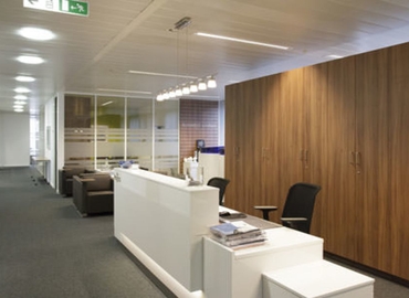 Bedrijfsgebouw te huur  Sint-Gillis, Place Marcel Broodthaers 8, 50 m², - 0 | MatchOffice.be