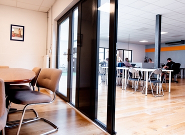 Bedrijfsgebouw te huur  Doornik, Chaussée de Lille 479, 20 m², - 8 | MatchOffice.be