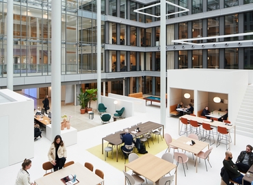 Bedrijfsgebouw te huur Gent, Poortakkerstraat 117, 150 m², - 1 | MatchOffice.be