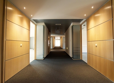 Bedrijvenpark te huur  Hasselt, Trichterheideweg 11, 2000 m², - 2 | MatchOffice.be