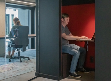 Bedrijvenpark te huur  Hasselt, Kolonel Dusartplein 28b, 42 m², - 6 | MatchOffice.be