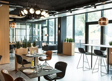 Conferentiezaal te huur  Antwerpen, Uitbreidingstraat 66, 2200 m², - 14 | MatchOffice.be