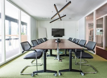 Vergaderzaal te huur  Antwerpen, Uitbreidingstraat 66, 2200 m², - 1 | MatchOffice.be
