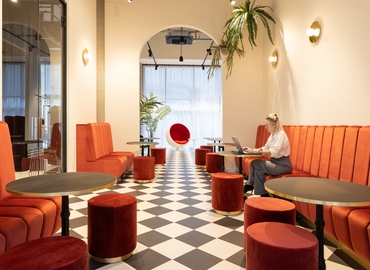 50 m² Meeting room in Brussels Airport, Da Vincilaan 2 (1935) - 19 | MatchOffice