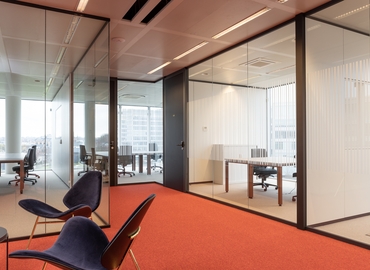 500 m² Shared workspace  in Brussels Airport, Da Vincilaan 2 (1935) - 1 | MatchOffice