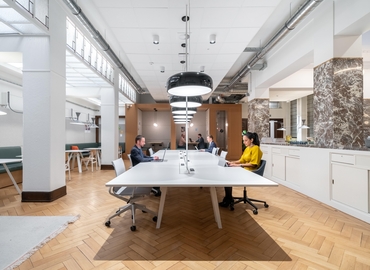 100 m² Shared office  in Sint-Jans-Molenbeek, Rue des Poissonniers / Visverkopersstraat 13 (1000) - 9 | MatchOffice.com
