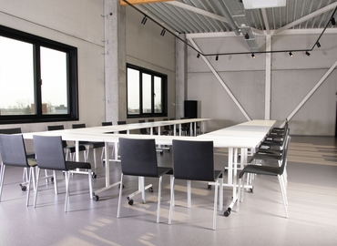Bedrijfsruimte te huur  Antwerpen, Terbekehofdreef 44, 180 m², - 0 | MatchOffice.be