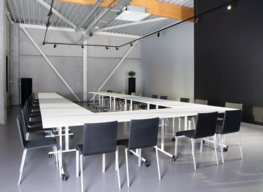 Bedrijfsruimte te huur  Antwerpen, Terbekehofdreef 44, 180 m², - 1 | MatchOffice.be