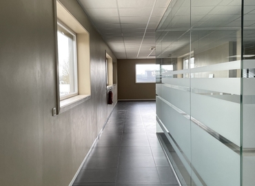 Bedrijventerrein te huur  Sint-Truiden, Bedrijvenstraat 4502, 340 m², - 15 | MatchOffice.be
