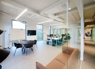 Bedrijventerrein te huur  Anderlecht, Researchdreef 10, 2500 m², - 6 | MatchOffice.be