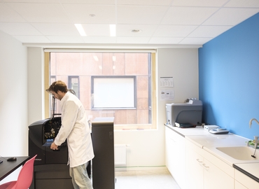 Bureaux équipés à louer à Anderlecht, ALLEE DE LA RECHERCHE 12, 664 m², - 24 | MatchOffice.be