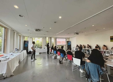30 m² Convention center in Anderlecht, ALLEE DE LA RECHERCHE 12 (1070) - 1 | MatchOffice.com