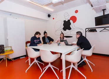 50 m² Shared workspace  in Ghent, Eedverbondkaai 242 (9000) - 9 | MatchOffice