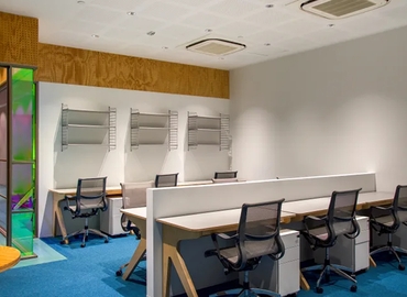 100 m² Business park in Sint-Joost-ten-Node, Avenue du Boulevard 21 (1210) - 2 | MatchOffice