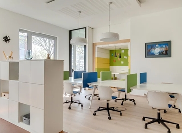 150 m² Coworking space  in Sint-Joost-ten-Node, Avenue du Boulevard 21 (1210) - 1 | MatchOffice