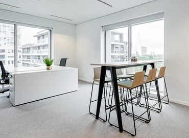 Business center à louer à Anvers, Michel De Braeystraat 52, 100 m², - 0 | MatchOffice.be