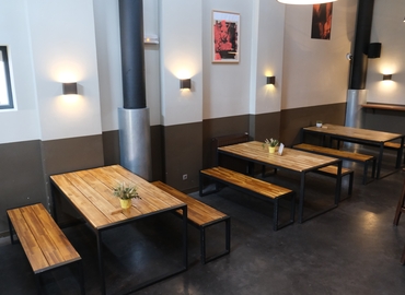 190 m² Conference space in Sint-Jans-Molenbeek, Quai du Hainaut 33 (1080) - 1 | MatchOffice