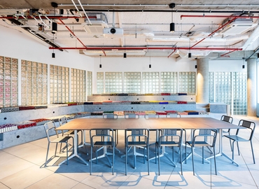 Coworking space te huur  Luik, Esplanade Simone Veil 1, 3776 m², - 0 | MatchOffice.be