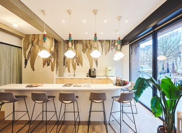 Bureaux équipés à louer à Ville de Bruxelles, Rue du Congrès 35, 200 m², - 2 | MatchOffice.be