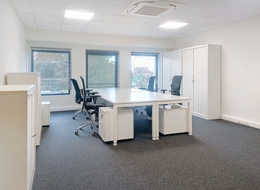 Office Antwerpsesteenweg 19 9080 Ghent