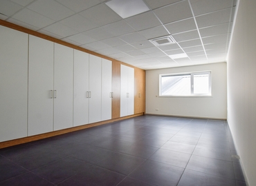 Parc d'affaires à louer à Saint-Trond, Bedrijvenstraat 5765, 100 m², - 3 | MatchOffice.be