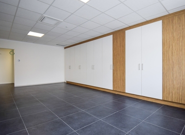 100 m² Serviced office in Sint-Truiden, Bedrijvenstraat 5765 (3800) - 4 | MatchOffice