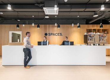 10 m² Shared workspace  in Liege, Rue des Guillemins 139 (4000) - 1 | MatchOffice