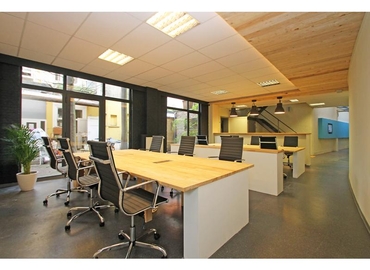 Bureaux équipés à louer à Anvers, Herrystr. 8b, 90 m², - 0 | MatchOffice