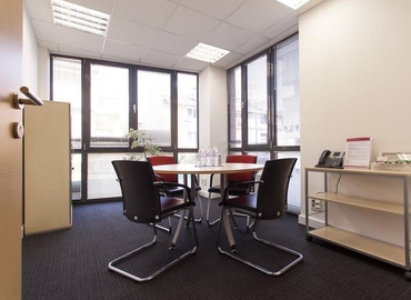 35 m² Co-working  in Sofia, Boulevard Totleben 53-55 (1606) - 4 | MatchOffice.com