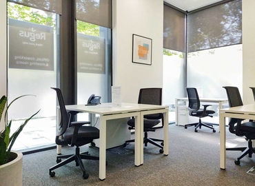 10 m² Coworking  in Plovdiv City, 59 Iztochen Street (4000) - 3 | MatchOffice.com