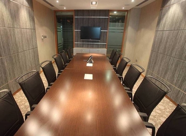 50 m² Meeting room in Manama, Building 247 (1704) - 2 | MatchOffice.com