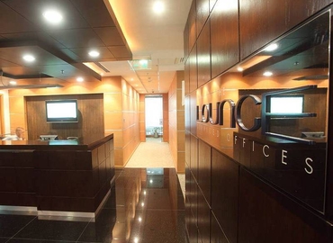 120 m² Shared workspace  in Manama, Building 247 (1704) - 3 | MatchOffice.com