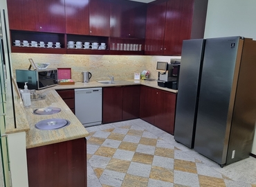 18 m² Conference hall in Manama, Level 22 & 41 (1507) - 3 | MatchOffice.com