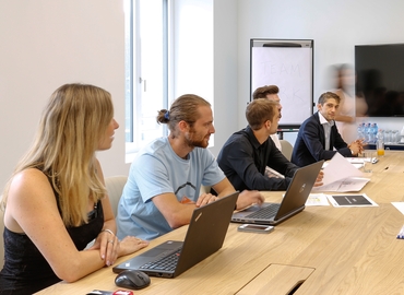 Quai de l’Ile 13, Salle de conférence Genève, 9