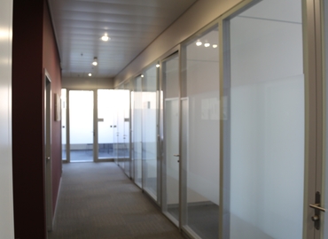 Z. A. La Pièce 1, Business Center Rolle, 13