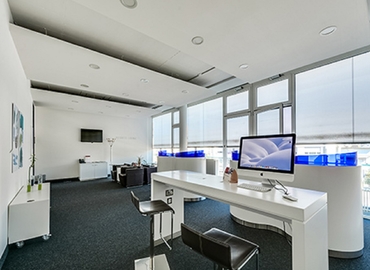 Badenerstrasse 549, Business center Zürich, 3