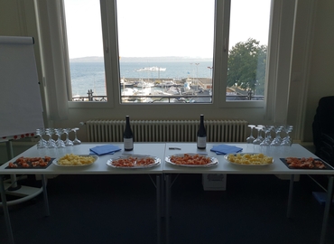 Place Numa-Droz 2, Salle de réunion Neuchâtel, 3