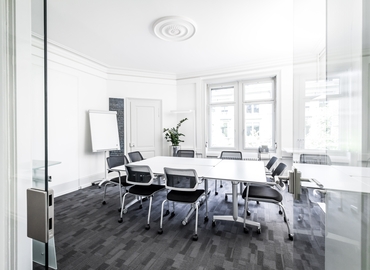 Bahnhofstrasse 37, Business center Zürich, 5