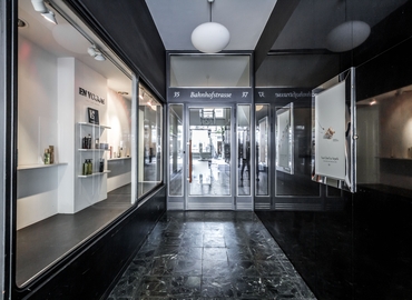 Bahnhofstrasse 37, Business center Zürich, 11