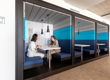 Esplanade de Pont-Rouge 4, Business Center Lancy, 9
