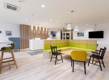 Place de la Gare 12, Tagungsraum Lausanne, 5